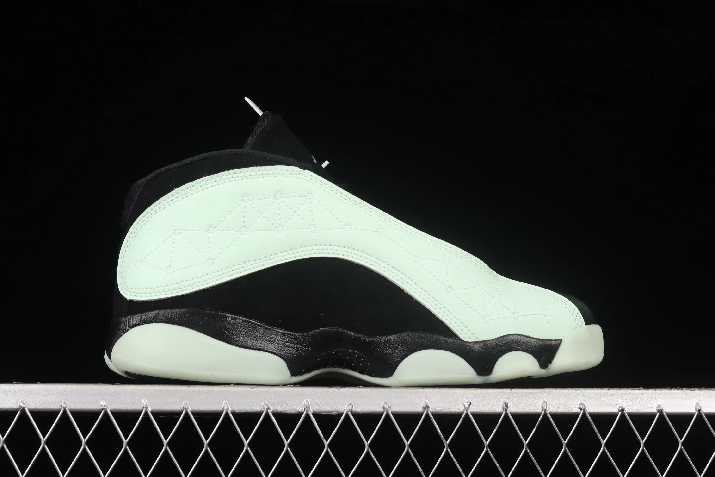 All categories Air Jordan Jordan series basketball shoes Air Jordan 13 Air Jordan 13 Low GC "Singles Day" AJ13 Joe 13 Singles Day low-top basketball shoes DM0803-300